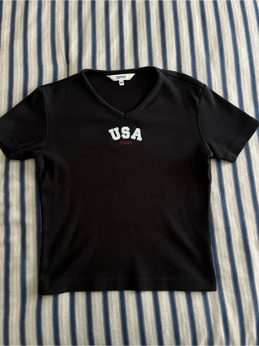 Y2K Style Esprit Black V-Neck Tee